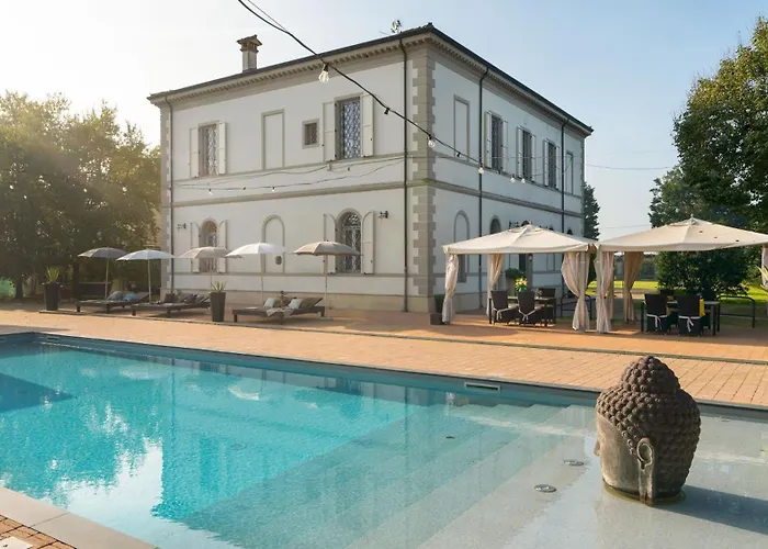 Villa Laguna 10, Emma